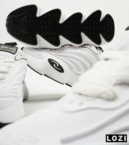کفش کتانی مردانه سفید ADIDAS yeezy 700 v2