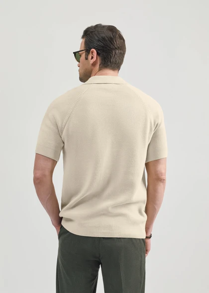 پولوشرت V-Neck