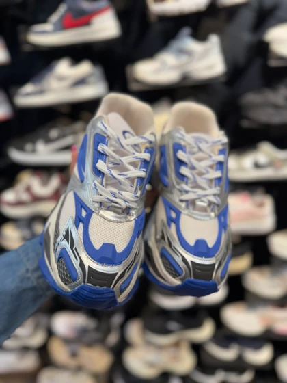 کتانی مردانه لژدار بالنسیگا سفید ابی