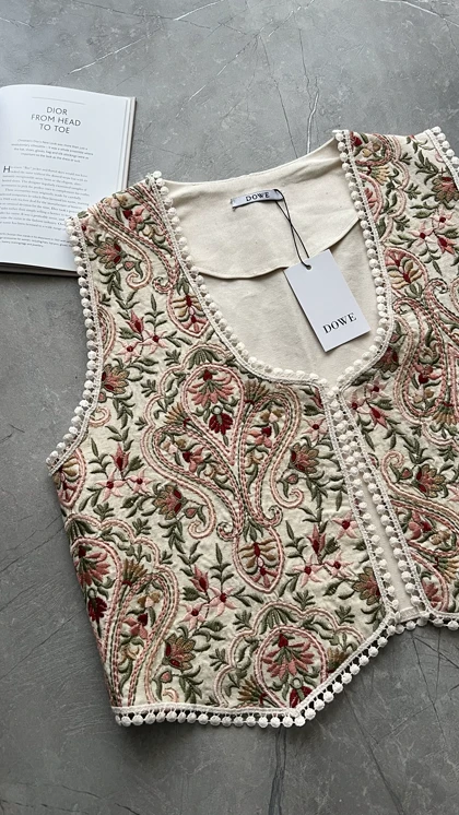 وست لینن گلدوزی