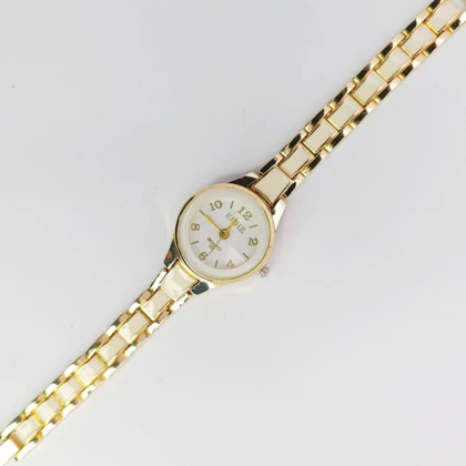 ساعت مچی زنانه مجلسی EHHE نگین‌دار با موتور کوارتز