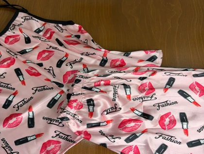 ست تاپ و شلوارک طرح بوسه 194