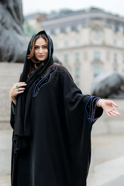 عبا ساحره
