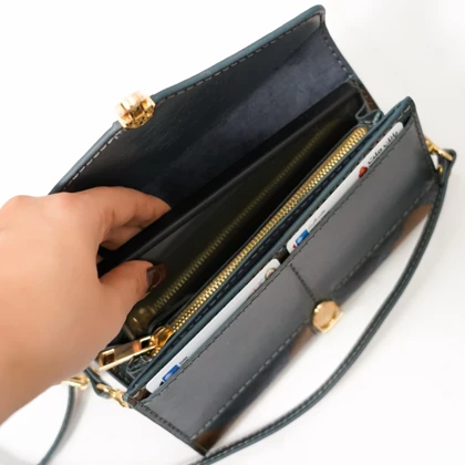 کیف زنانه چرم مدل آرسا