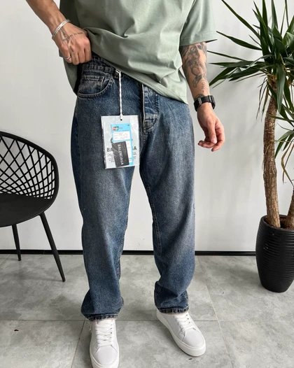 شلوار نیم بگ ساده Balenciaga