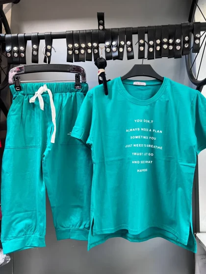 ست تیشرت شلوار برمودا فونت