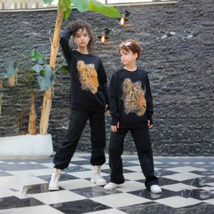 بلوز اسپرت تنیجری فینگردار با طرح ببر