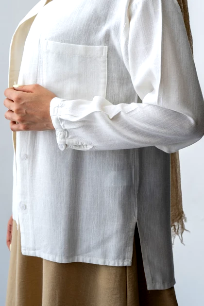 شومیز باکسی یقه گرد جیب‌دار زنانه