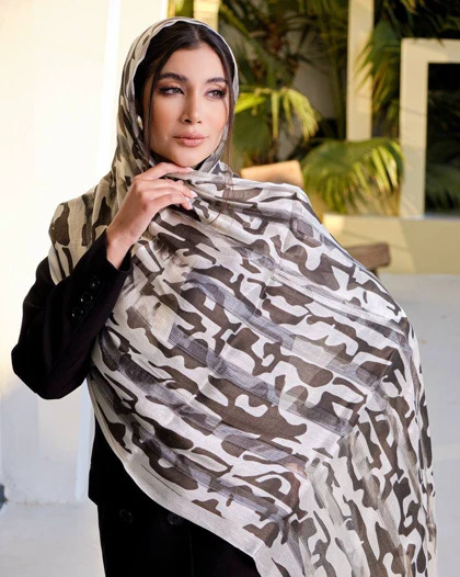 شال ابریشم میله ای 20264 BURBERRY