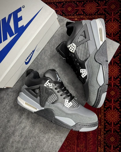 کتانی جردن فور بزرگ پا