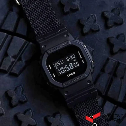 ساعت مچی مردانه و زنانه کاسیو جی‌شاک CASIO G-SHOCK مدل DW-5600BBN-1DR