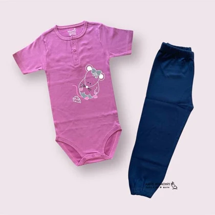 تیشرت زیردکمه و شلوار بچگانه طرح موش به آوران