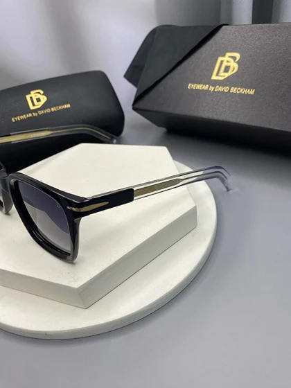 عینک آفتابی مردانه دیوید بکهام مدل OLD7071 فریم کائوچو استات و عدسی پلاریزه UV400