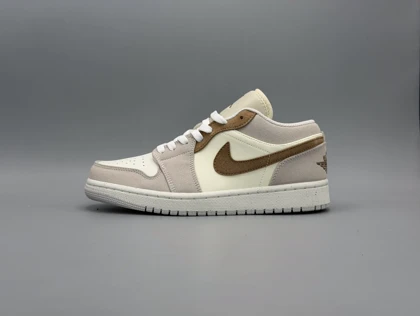 کتانی نایکی جردن1 لو بن لجند لایت/Nike Air Joradan1 low Bone legend light