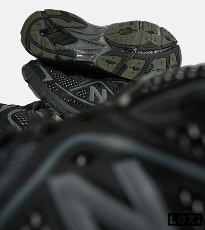 کفش کتانی مردانه و زنانه مشکی طوسی NEW BALANCE 1064 V.2