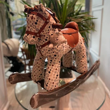 راکر اسب چوبی 18ماه infancy