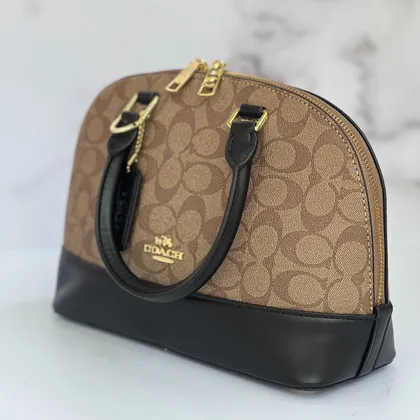 کوچ آلما متوسط کرم مشکی