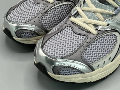 کتانی نایکی وی5 کی رانر سیلور بژ/Nike