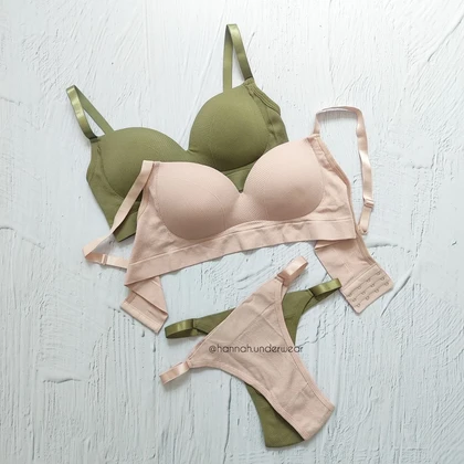 ست نیم‌تنه و شورت کد 128