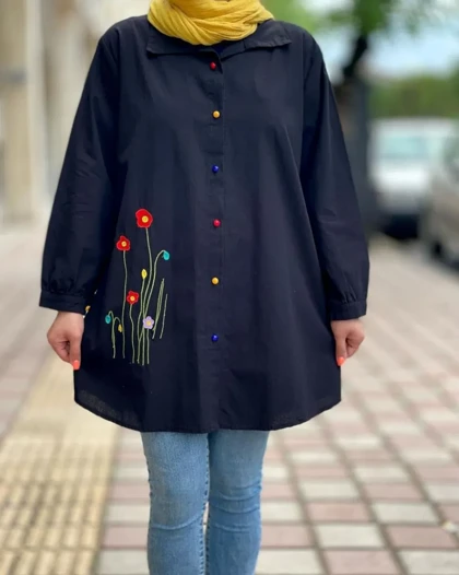 مانتو دکمه رنگی