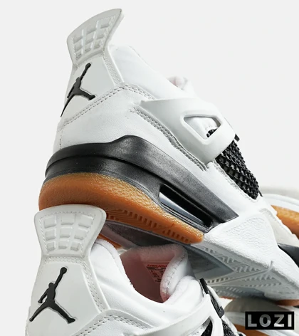 کتانی ساق‌دار بزرگ پا سفید طوسی Nike air jordan 4
