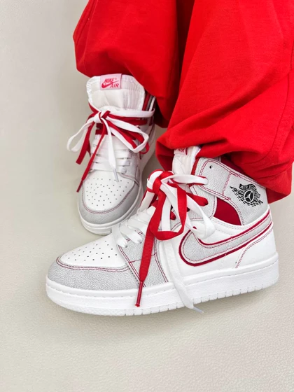 کتانی ونس ساق‌دار زنانه ایر جردن وان رد فانتوم jordan 1 RED fantom کد 912