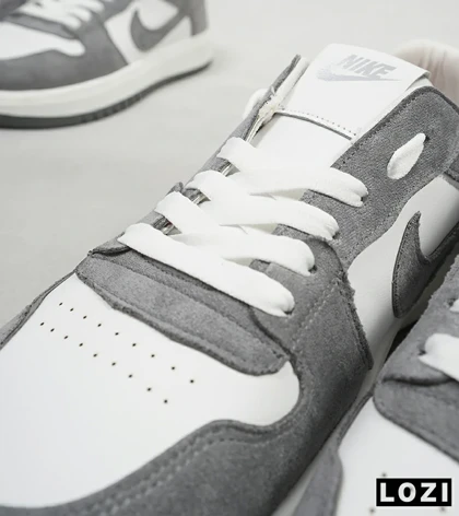 کفش کتانی مردانه سفید طوسی نایک NIKE SB