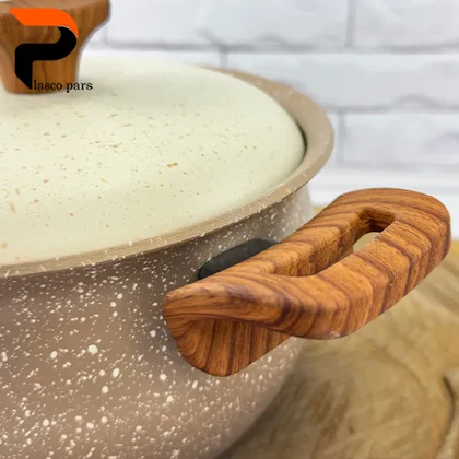 قابلمه 16 دسته چوبی گرانیتی نسکافه ای کرم هاناتک