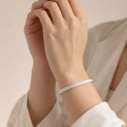 بنگل زنانه مدل Bb8021