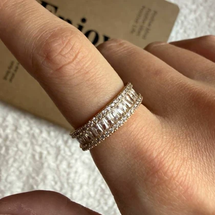 انگشتر با نگین تنیسی در دو رنگ