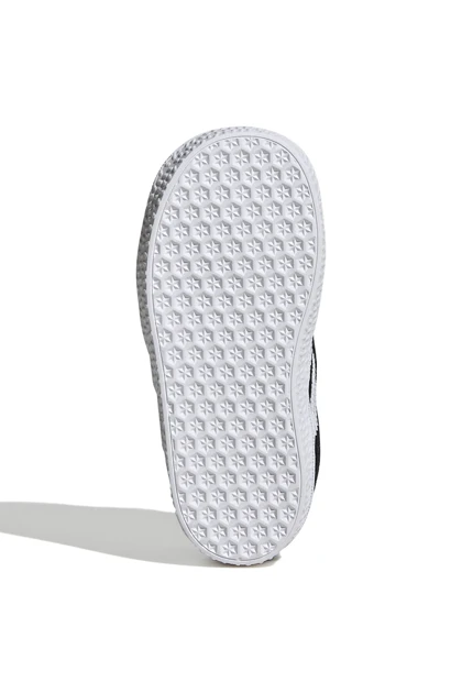 کتانی بچگانه اورجینال آدیداس adidas