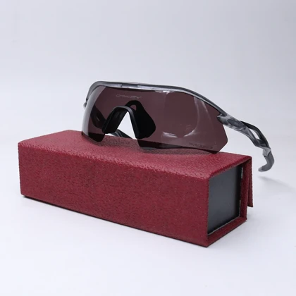 عینک برند OAKLEY کد 181454