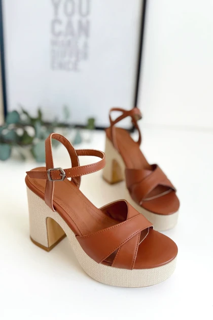 کفش پاشنه‌بلند کلاسیک زنانه polka-store polka-store