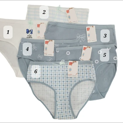 شورت زنانه عروسکی کبریتی وارداتی مارک UO KIN