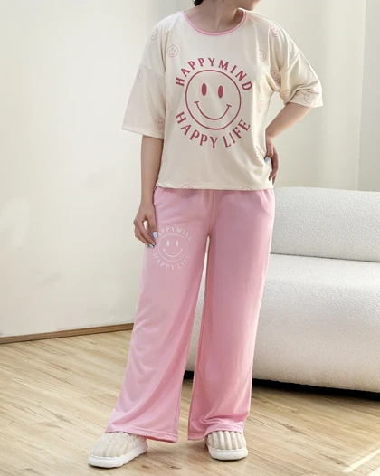 ست تیشرت و شلوار استیکر