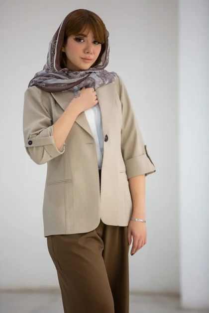 کت زنانه ژاکارد آستین دکمه