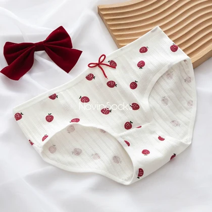 شورت کبریتی توت فرنگی قرمز104610(سایز 38-42)