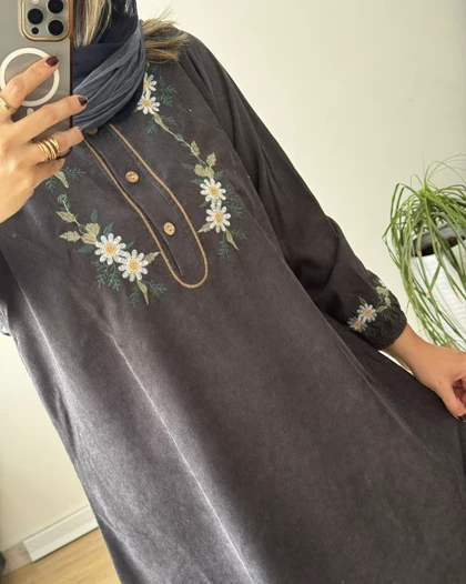 پیراهن مخمل کبریتی بابونه