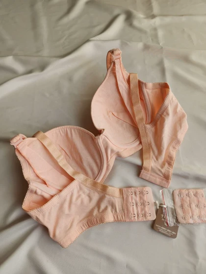 سوتین شیردهی فنردار ابرنازک کد: 11567