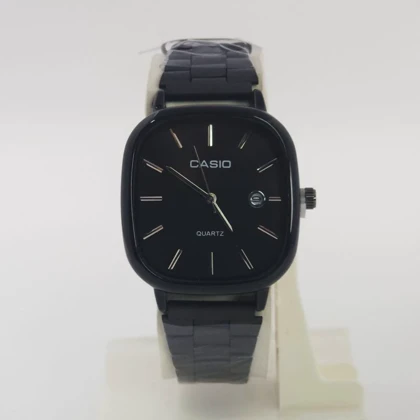 ساعت مچی مردانه کاسیو اولدمانی Casio با موتور کوارتز و تاریخ دار