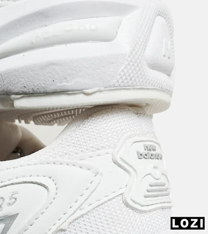 کفش کتانی مردانه و زنانه سفید NEW BALANCE 725