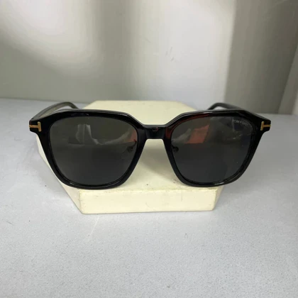 عینک آفتابی تام فورد مدل TOM FORD FT 0971