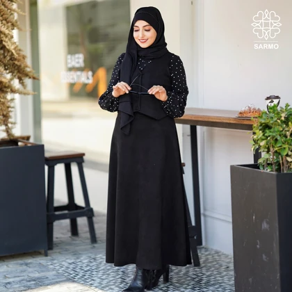 شومیز خال‌خالی