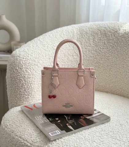 کیف زنانه COACH