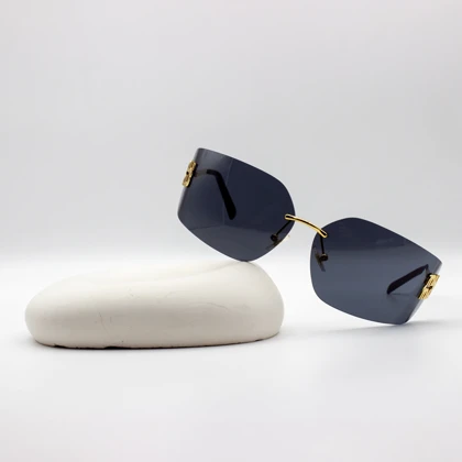 عینک آفتابی زنانه میو میو miu miu مدل Mua51s