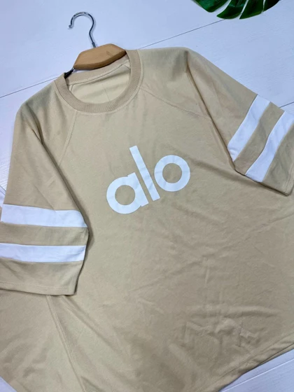 تیشرت و شلوار وانگ