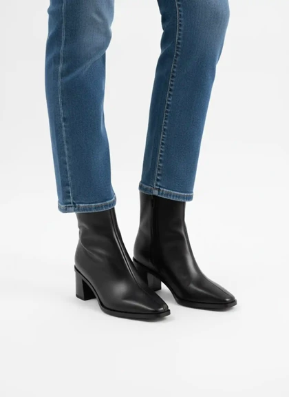 نیم بوت زنانه رزمری مدل Rosse merry Flat Ankle Boots SH6100
