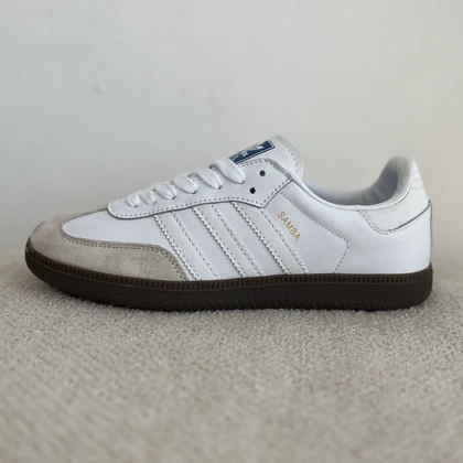 سامبا تمام سفید