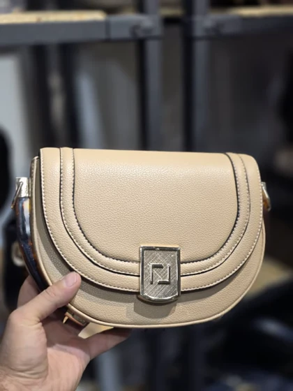 کیف دخترانه اکلا FENDI
