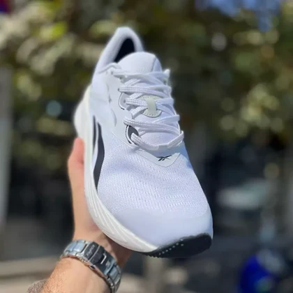 کفش رانینگ ریباک مدل Flyknit مخصوص رانینگ و باشگاه سفید